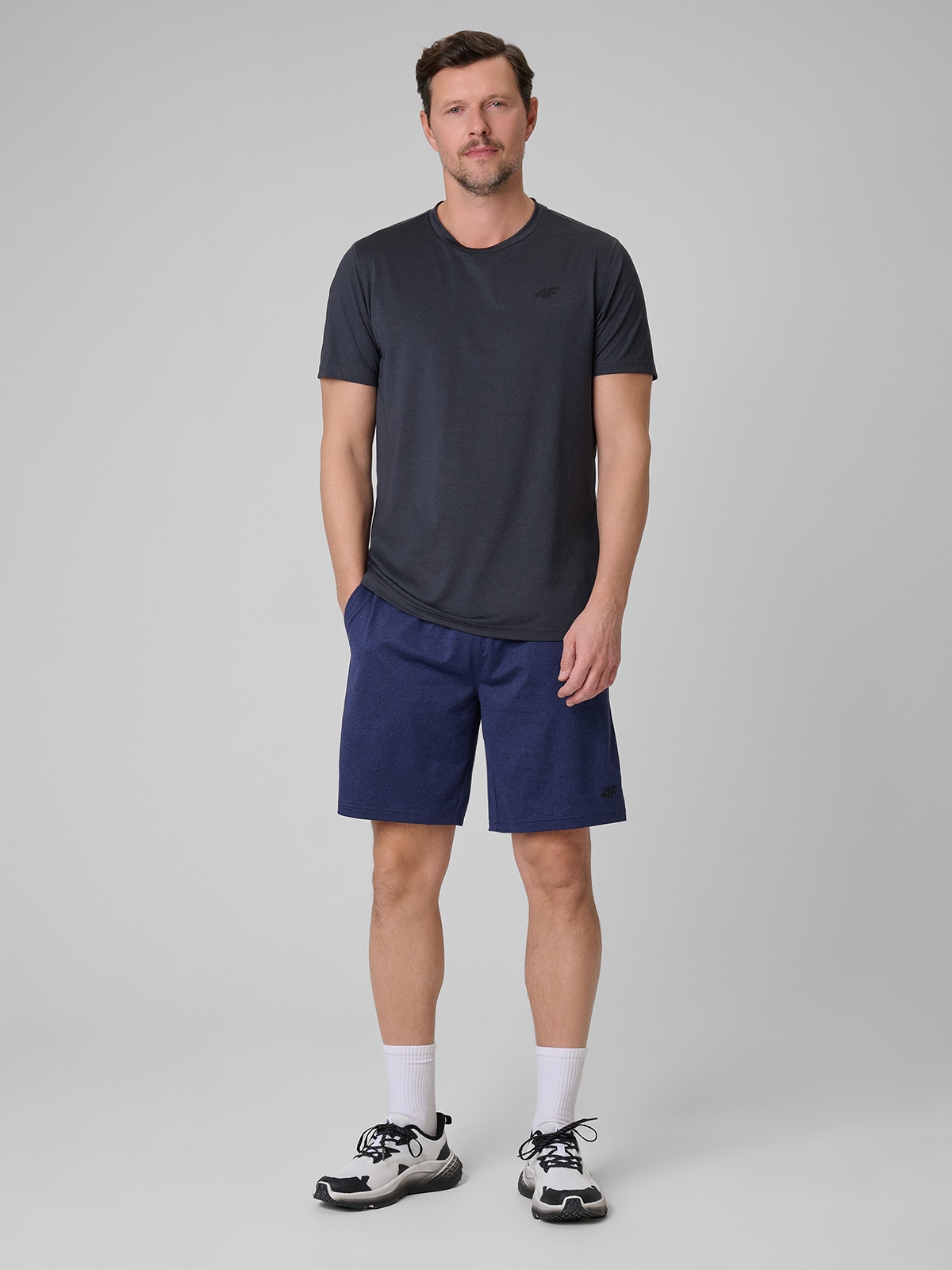 4F Spodenki treningowe szybkoschnące męskie - granatowe L