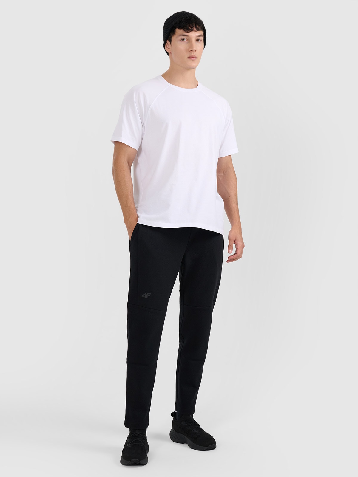 4F Spodnie dresowe męskie - czarne XXL