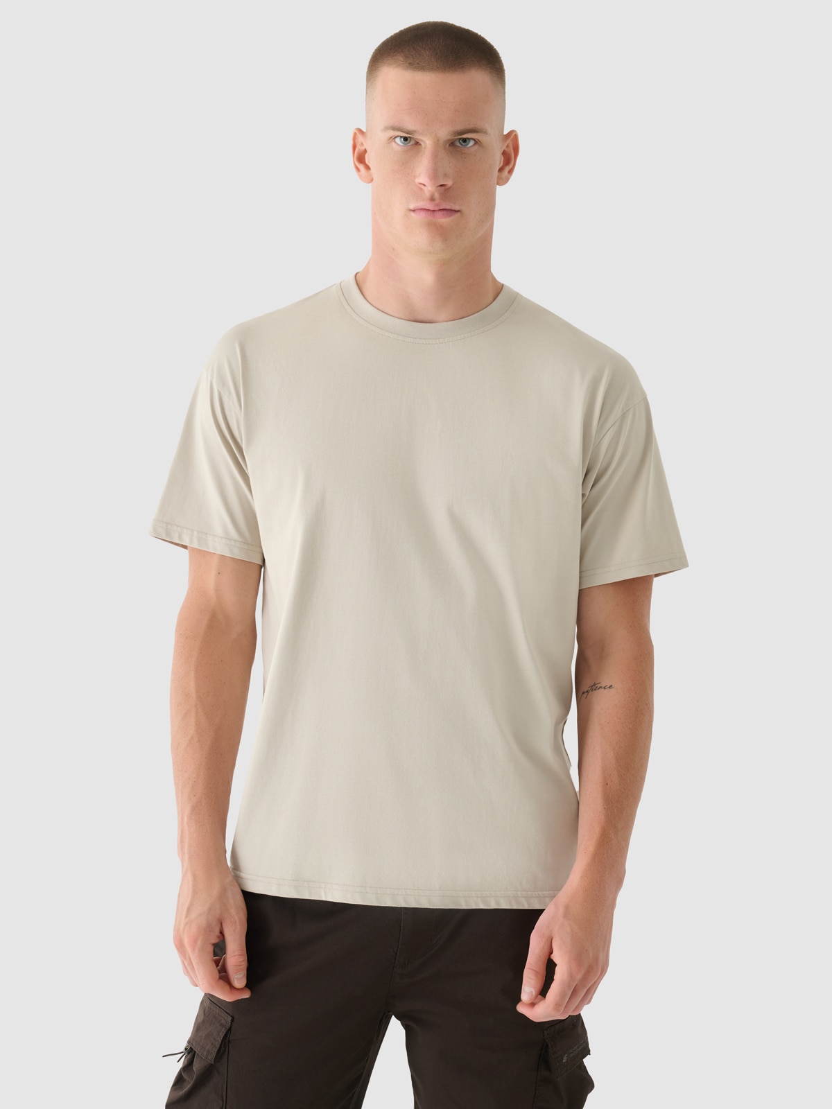 4F T-shirt oversize z nadrukiem męski - beżowy XL