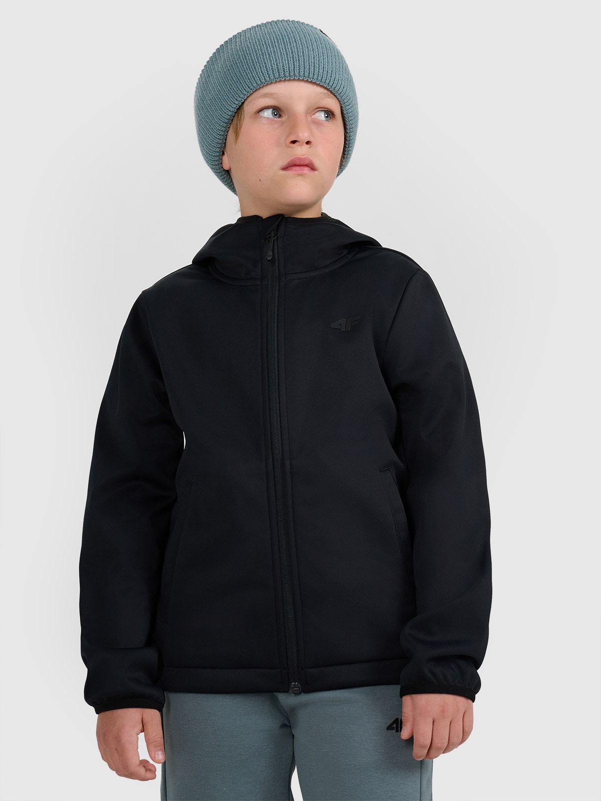 4F Kurtka softshell wiatroodporna membrana 5000 chłopięca - czarna 152 (11-12 lat)