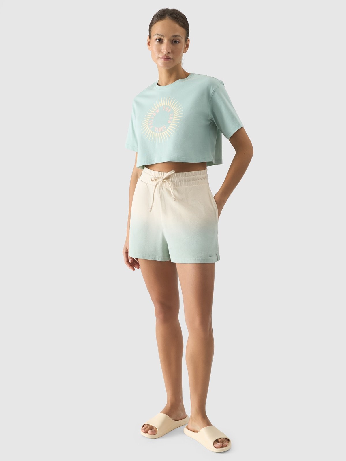 4F Spodenki dresowe damskie - miętowe XXL