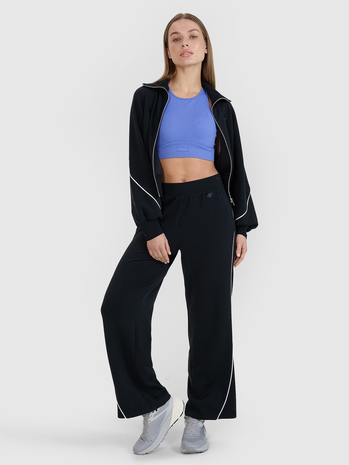 4F Spodnie dresowe z modalem damskie 4F x Anna Lewandowska - czarne XL