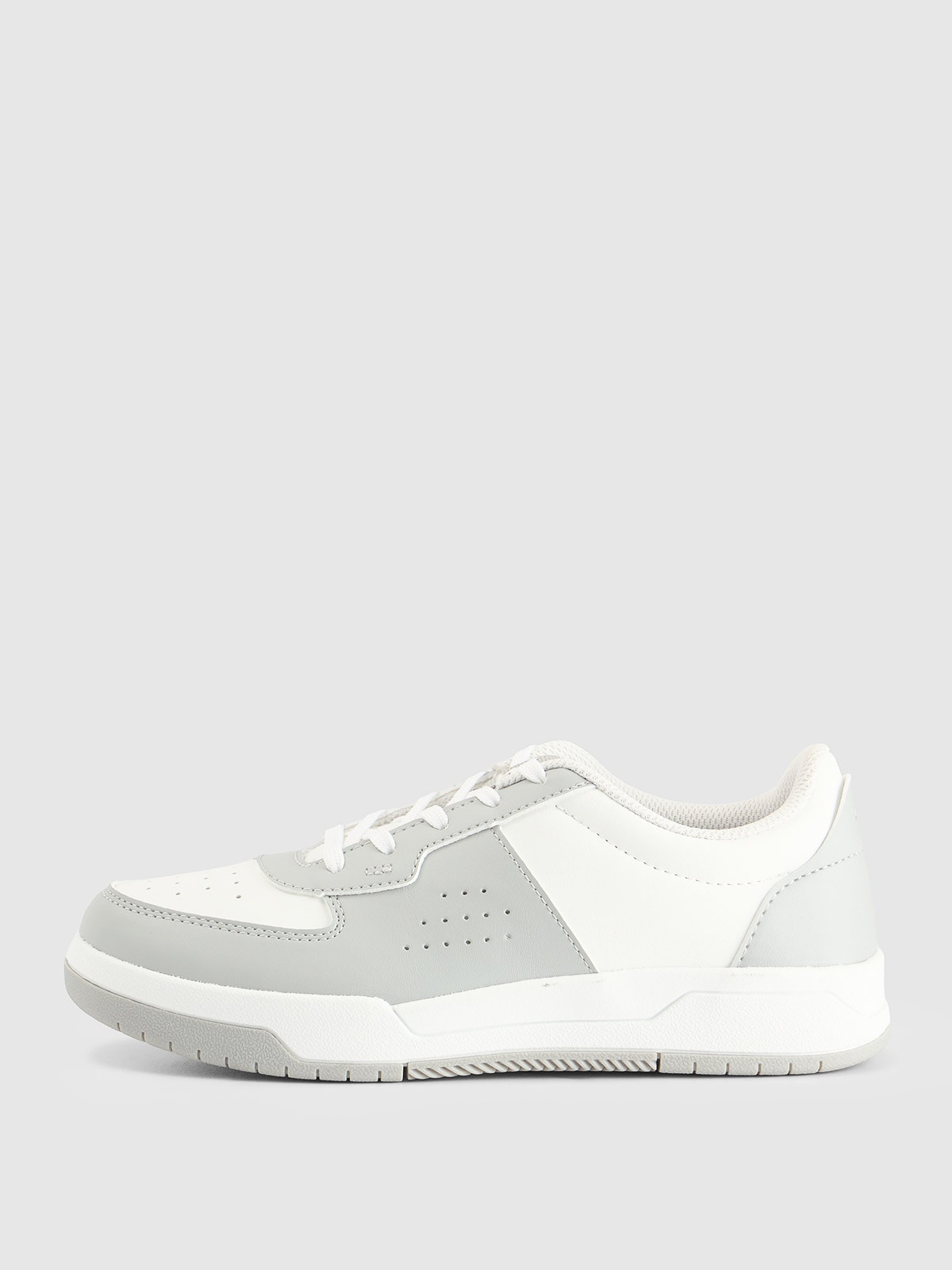 4F Buty sportowe chłopięce - białe 38