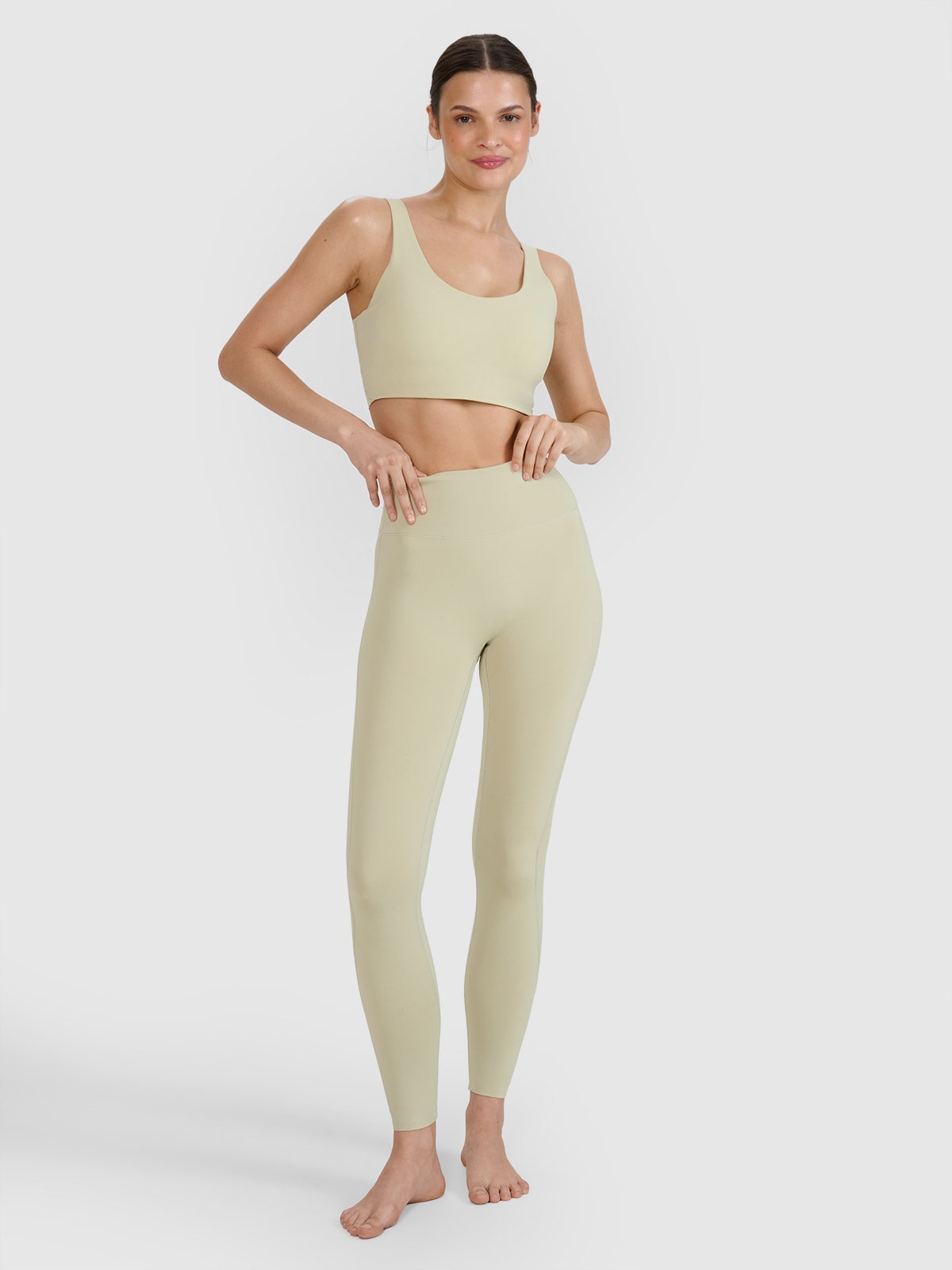 4F Legginsy do jogi i pilatesu szybkoschnące damskie - zielone XL