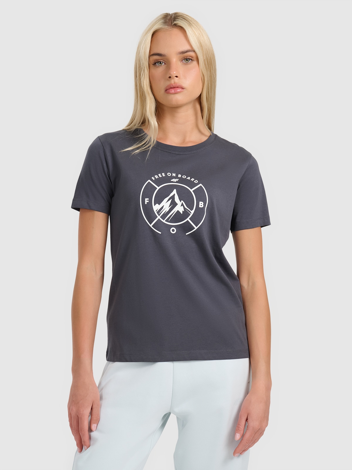 4F T-shirt regular z nadrukiem damski - szary XL