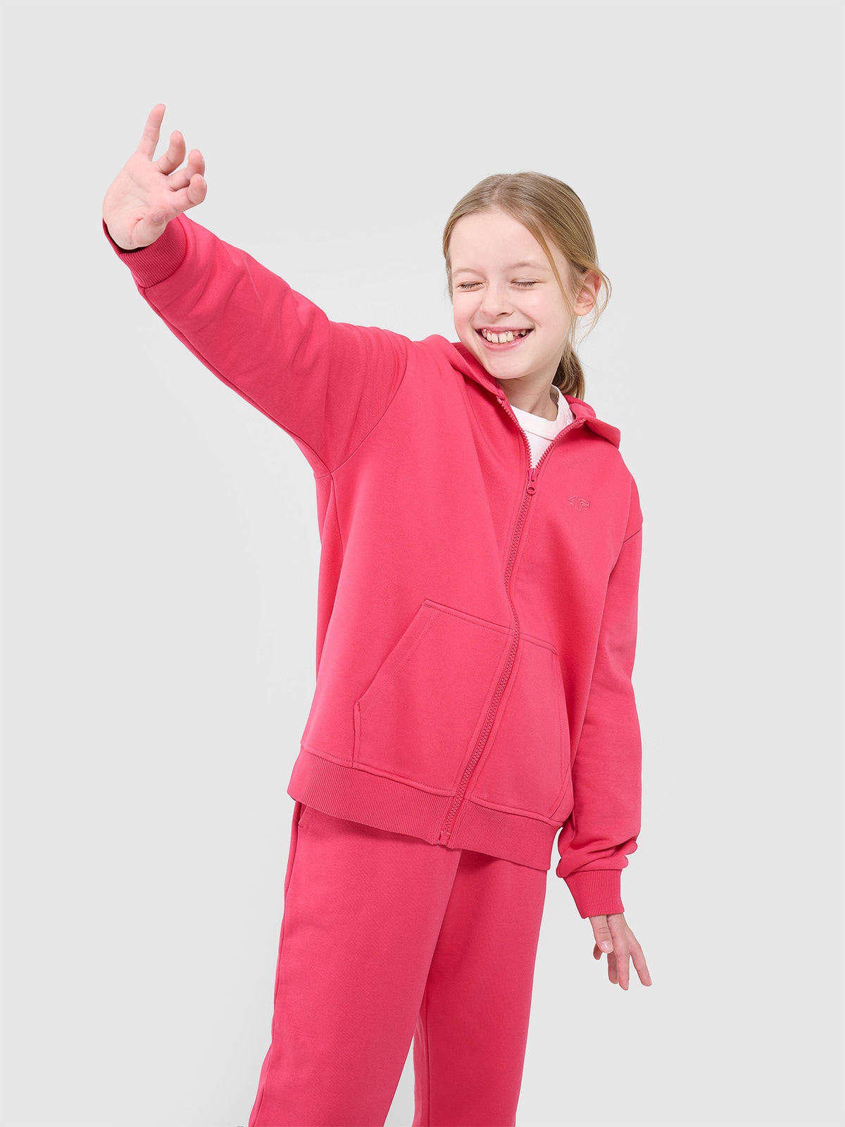 4F Bluza dresowa rozpinana z kapturem dziewczęca - różowa 146 (10-11 lat)