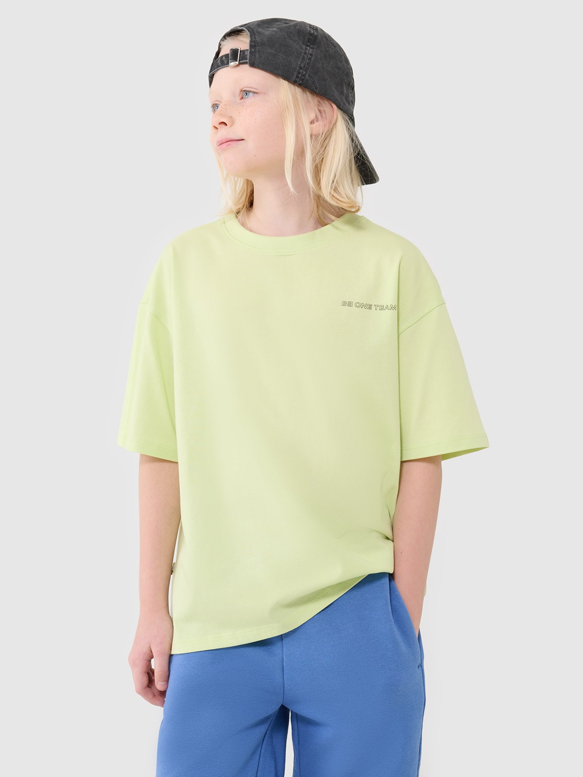 4F T-shirt oversize z napisem chłopięcy - zielony 164 (13-14 lat)