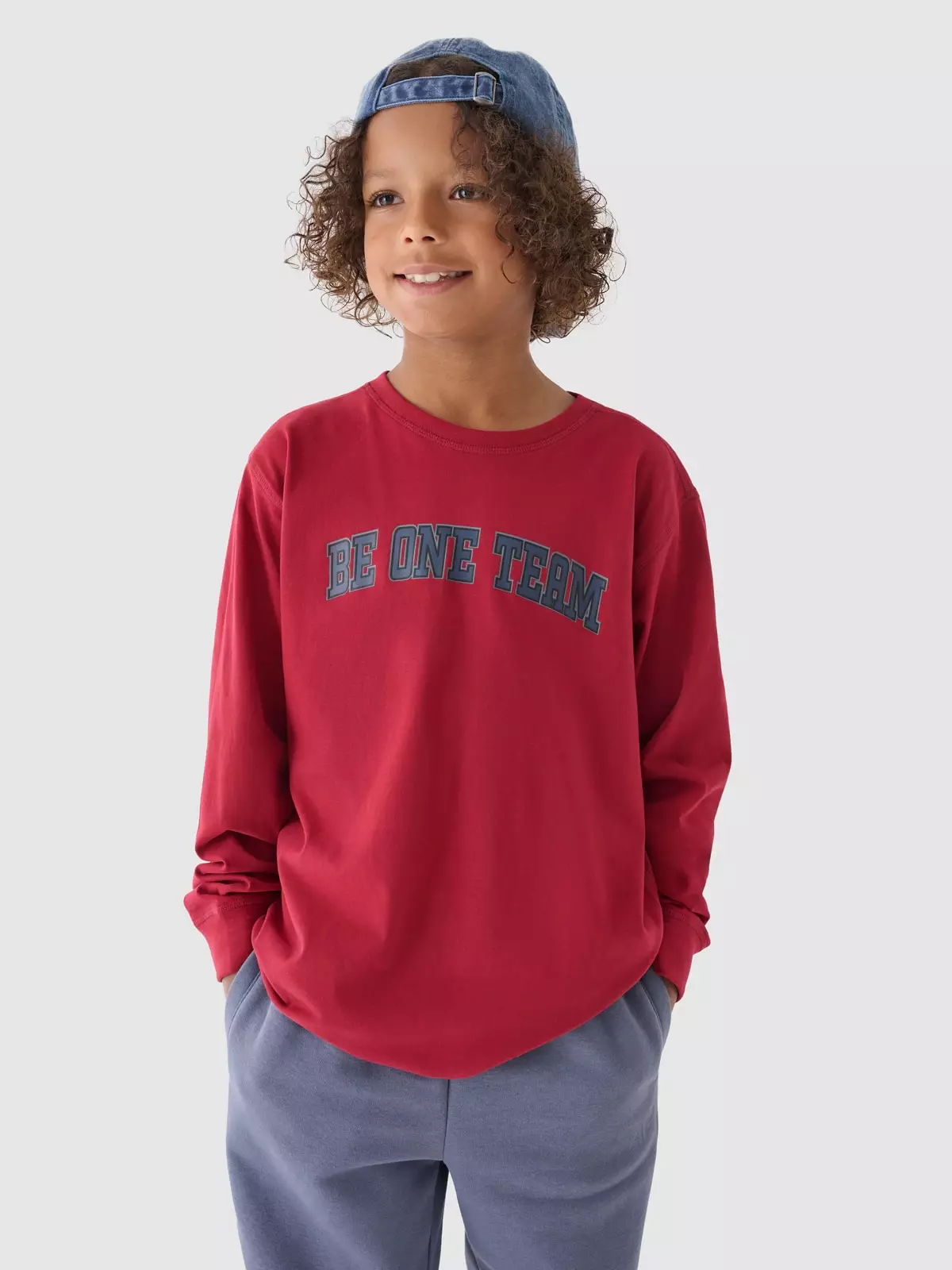 4F Longsleeve oversize chłopięcy - czerwony 122 (6-7 lat)