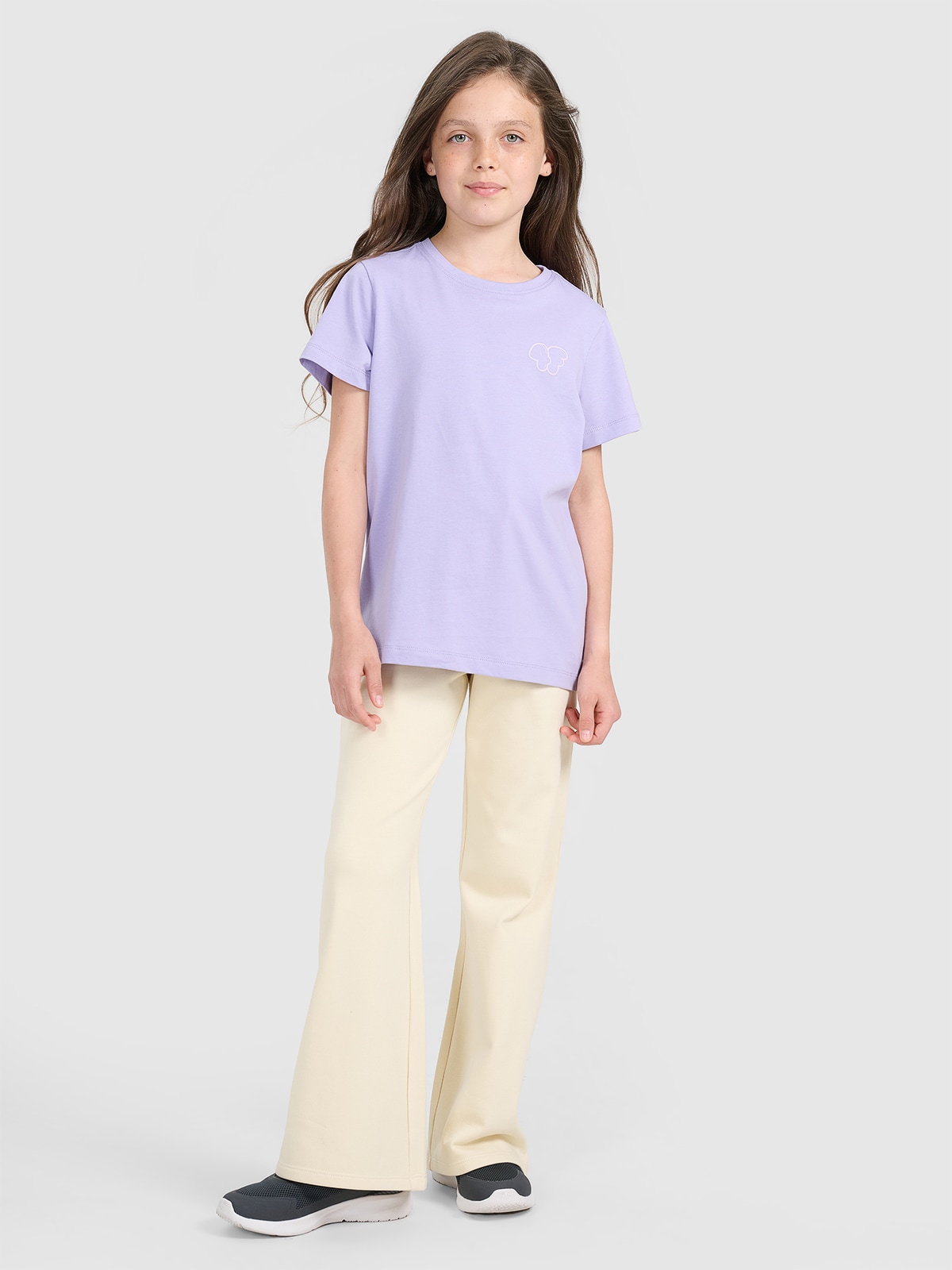 4F Spodnie dresowe z szerokimi nogawkami dziewczęce - beżowe 164 (13-14 lat)