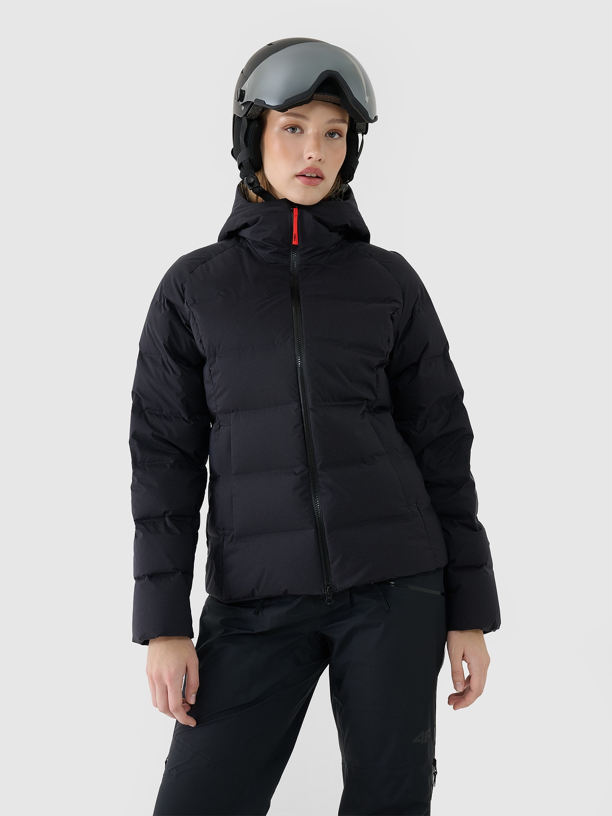 4F Kurtka zimowa puchowa 4FPRO z wypełnieniem naturalnym i membraną Pertex 20000/20000 damska - czarna M