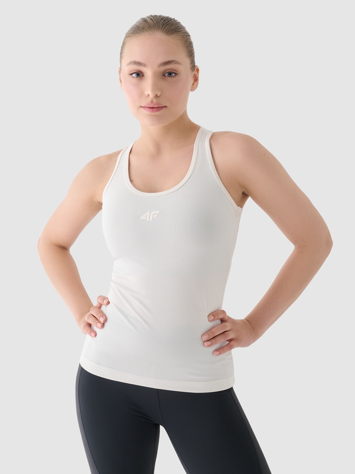 4F Top slim treningowy damski - beżowy S