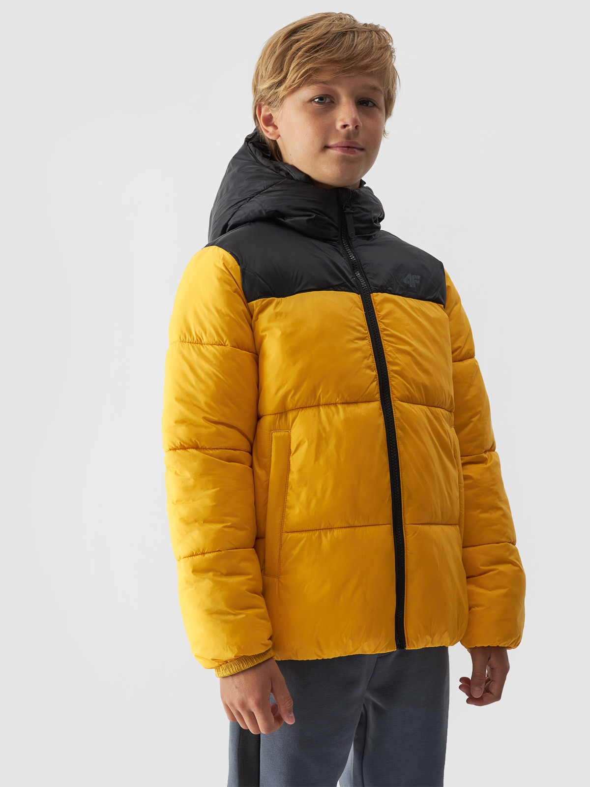 4F Kurtka puchowa z wypełnieniem syntetycznym chłopięca - żółta 146 (10-11 lat)