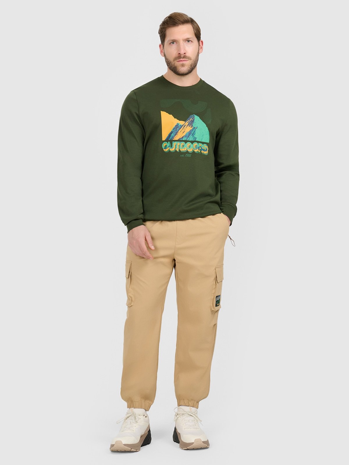 4F Spodnie casual cargo męskie - beżowe M