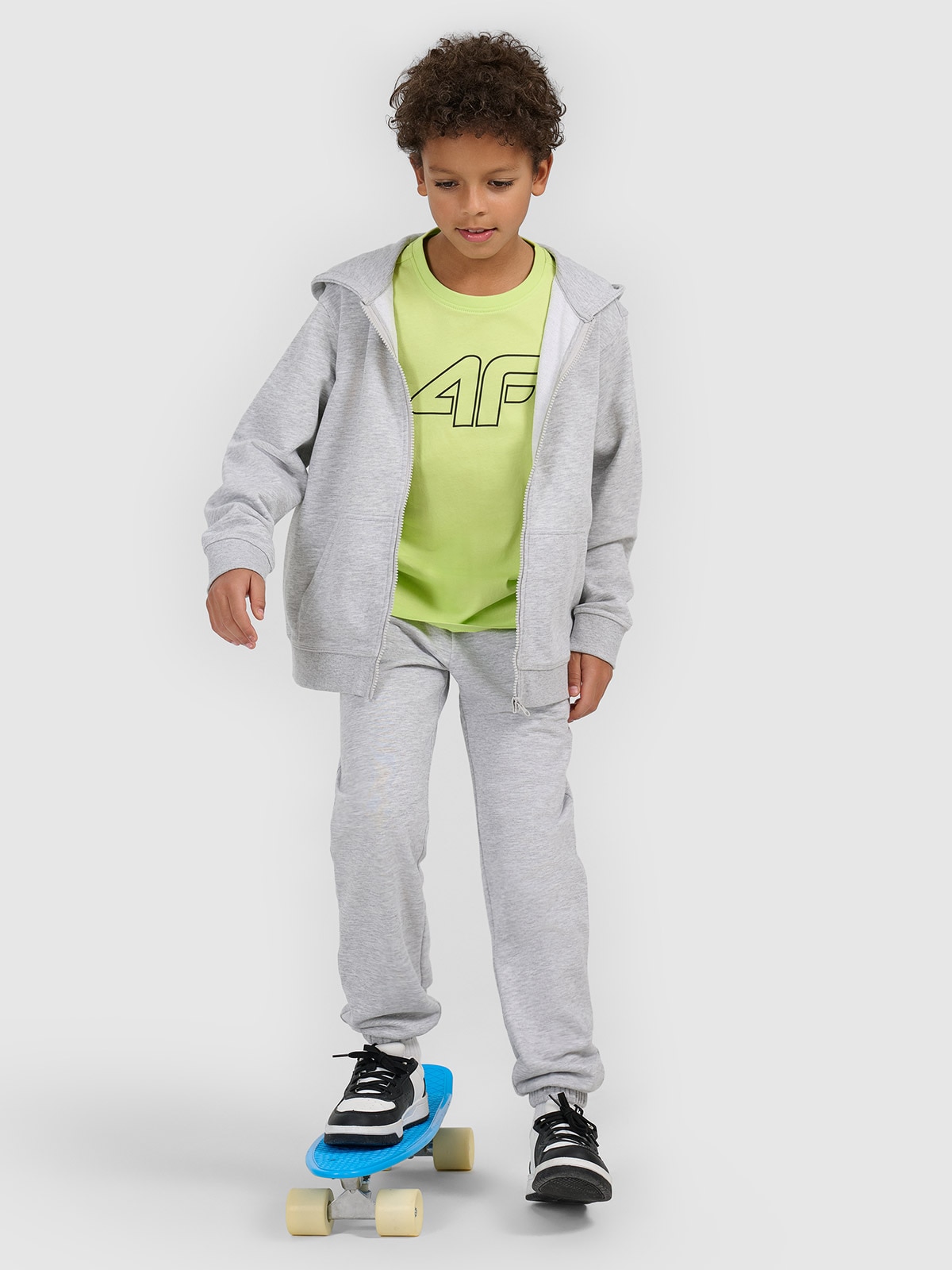 4F T-shirt regular z nadrukiem chłopięcy - zielony 128 (7-8 lat)