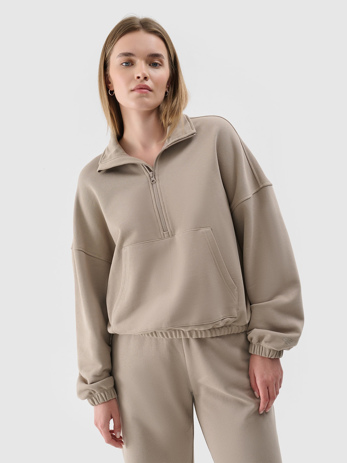 4F Bluza dresowa bez kaptura damska - beżowa XL