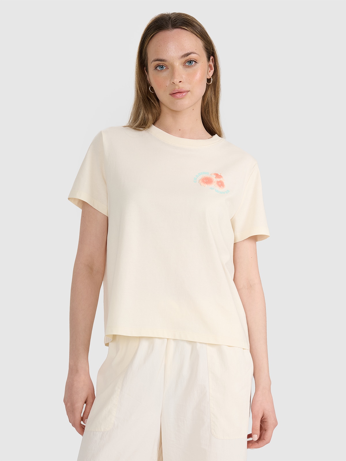 4F T-shirt oversize z nadrukiem damski - beżowy XL