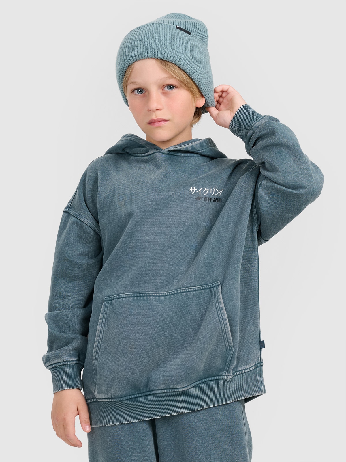 4F Bluza dresowa nierozpinana z kapturem chłopięca - turkusowa 146 (10-11 lat)