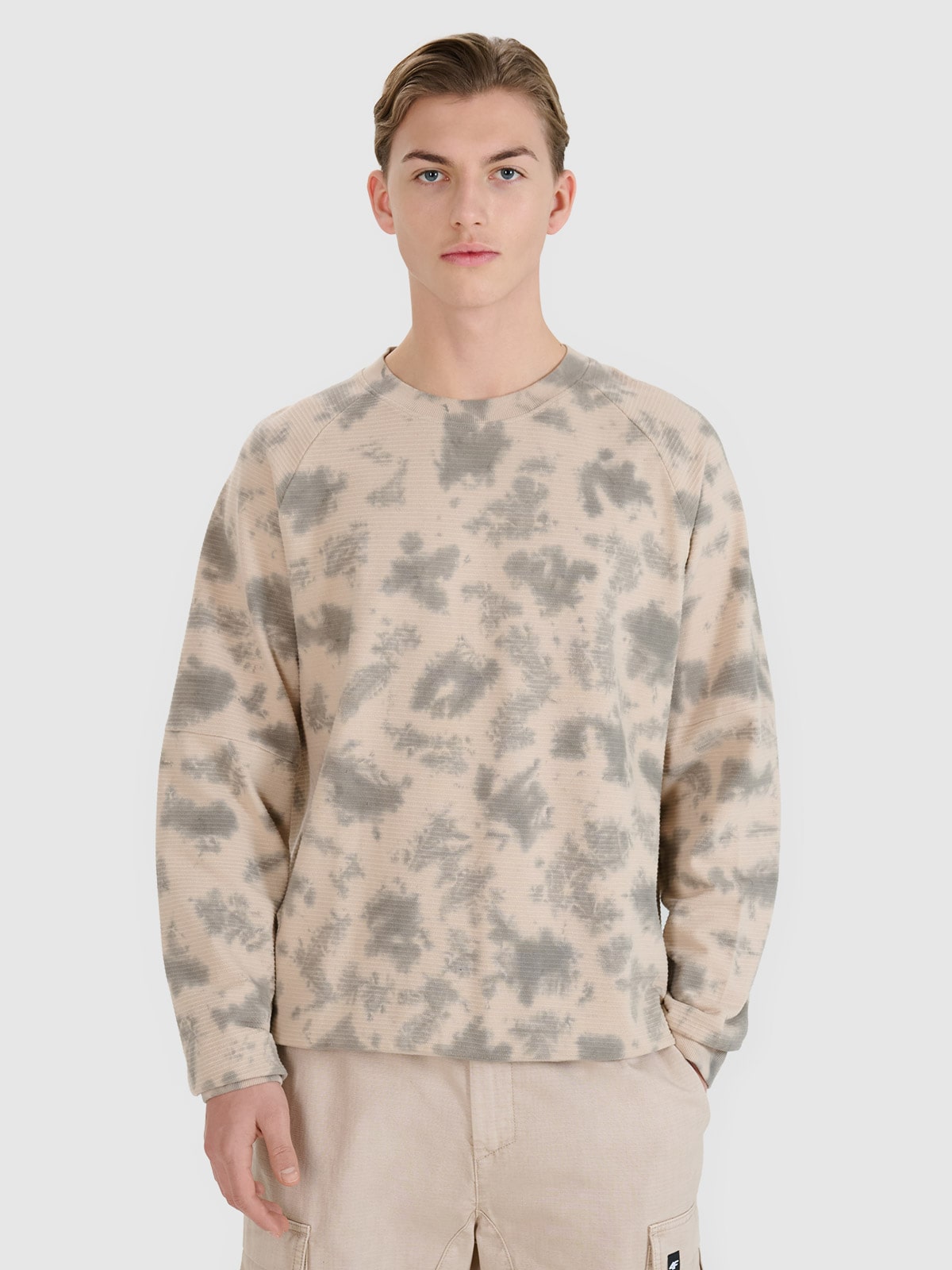 4F Bluza dresowa nierozpinana bez kaptura męska - beżowa XL