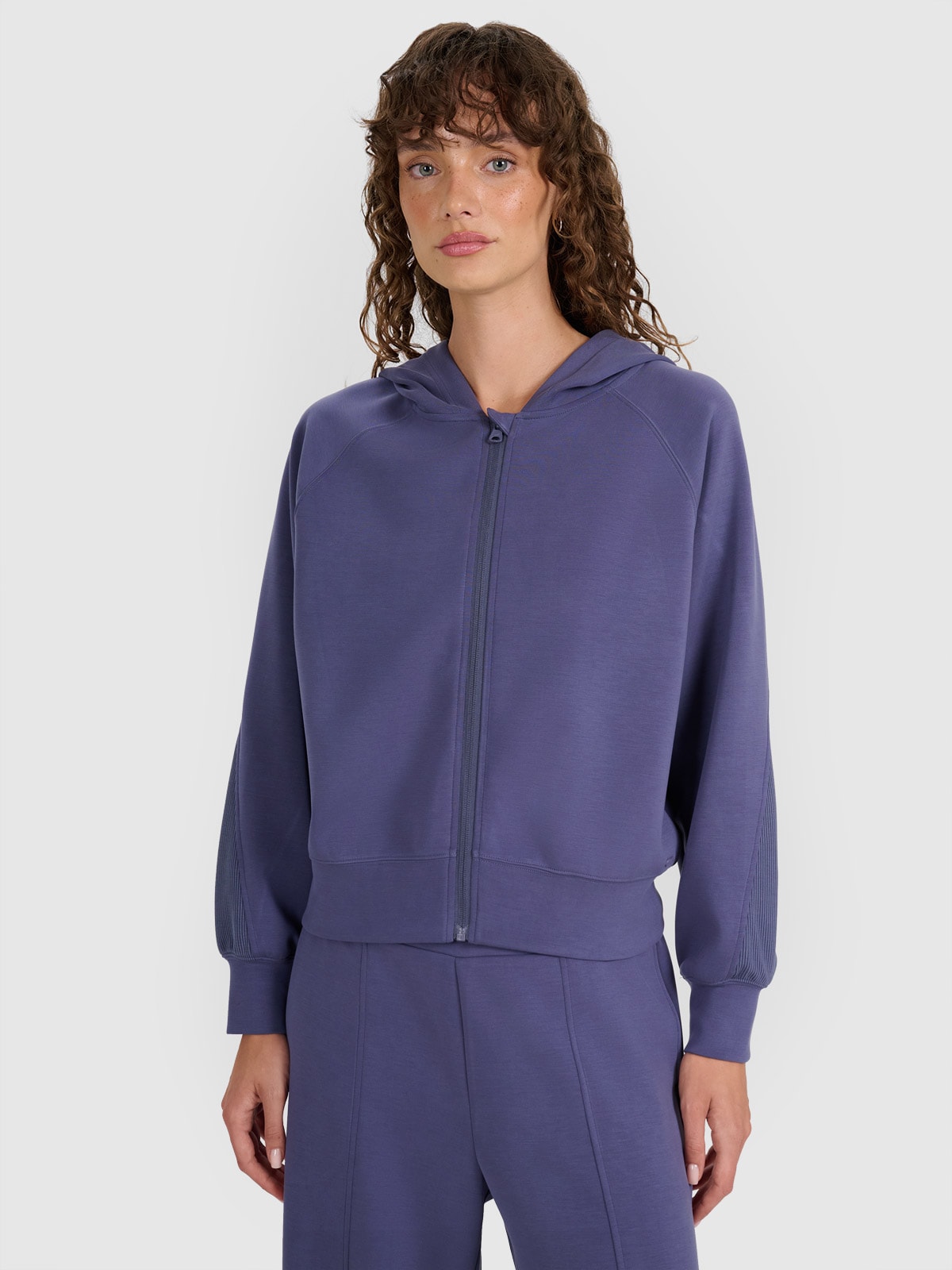 4F Bluza dresowa rozpinana z modalem damska - granatowa XS