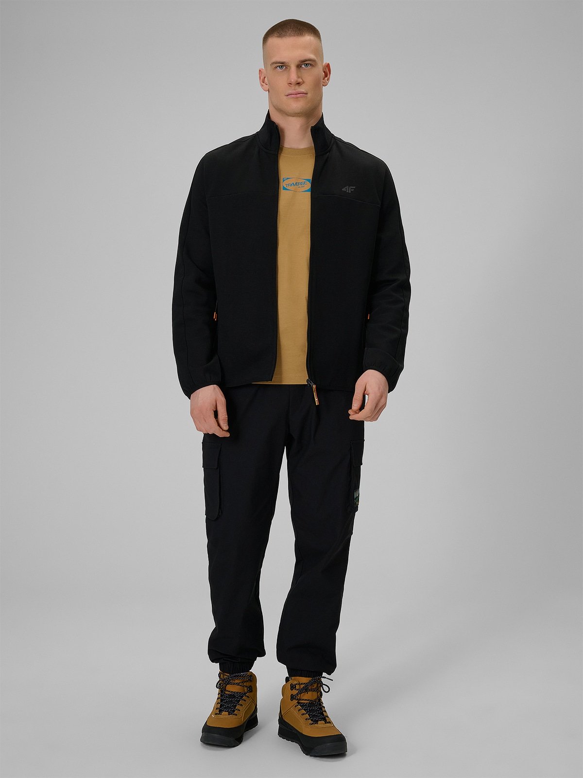 4F Spodnie casual cargo męskie - czarne S