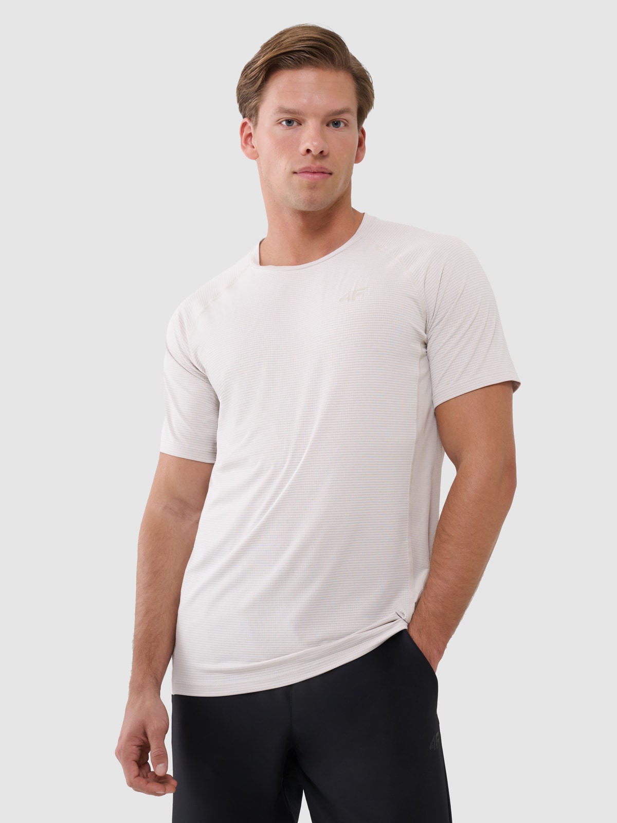 4F Koszulka treningowa szybkoschnąca męska - beżowa M