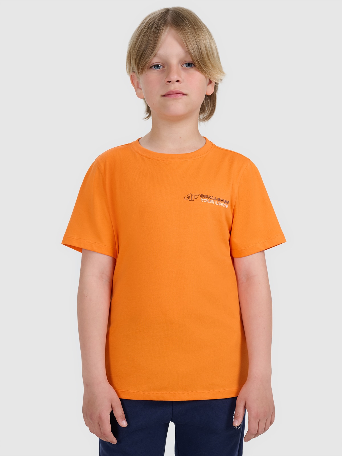 4F T-shirt regular z nadrukiem chłopięcy - pomarańczowy 140 (9-10 lat)