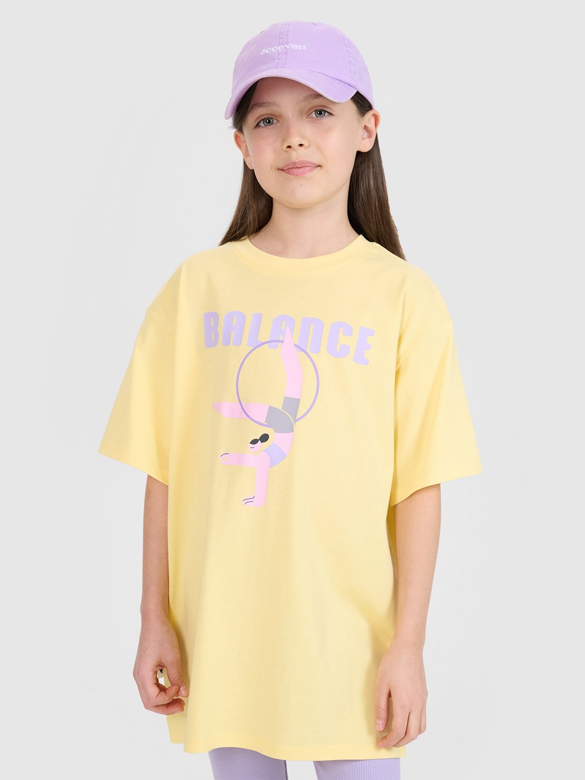 4F T-shirt oversize z nadrukiem dziewczęcy - żółty 128 (7-8 lat)