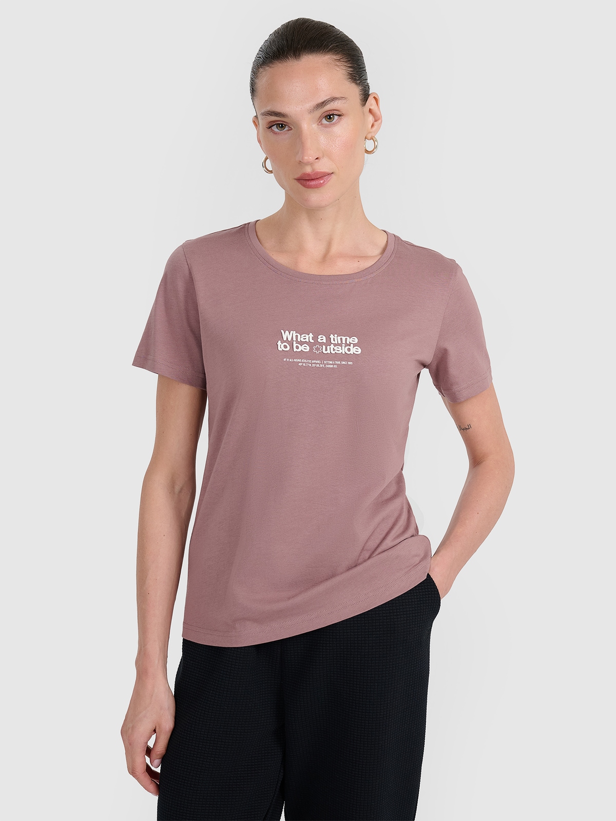 4F T-shirt regular z nadrukiem damski - brązowy M