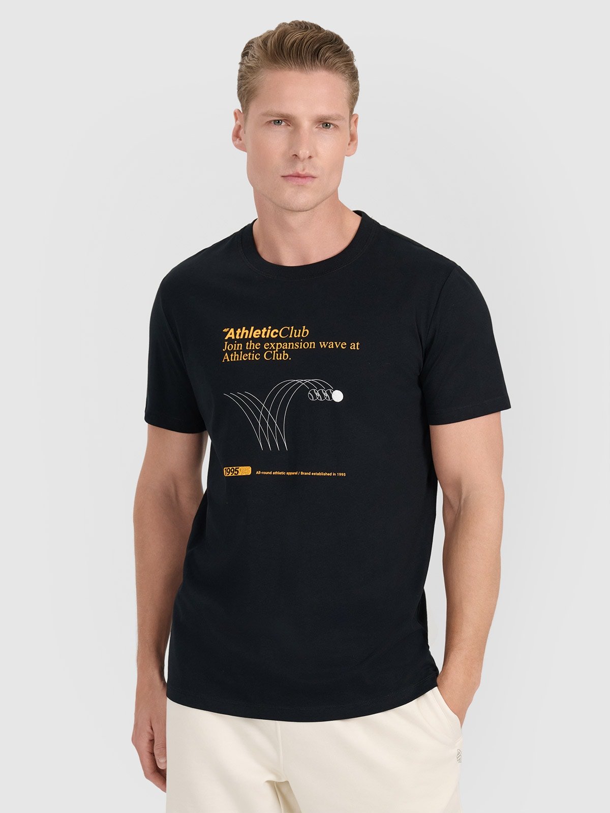 4F T-shirt regular z nadrukiem męski - czarny M