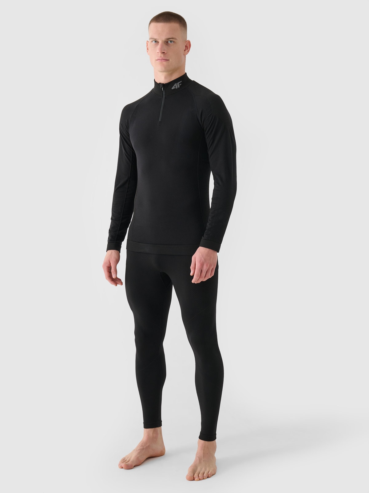 4F Bielizna termoaktywna bezszwowa z wełną Merino (dół) męska - czarna L/XL