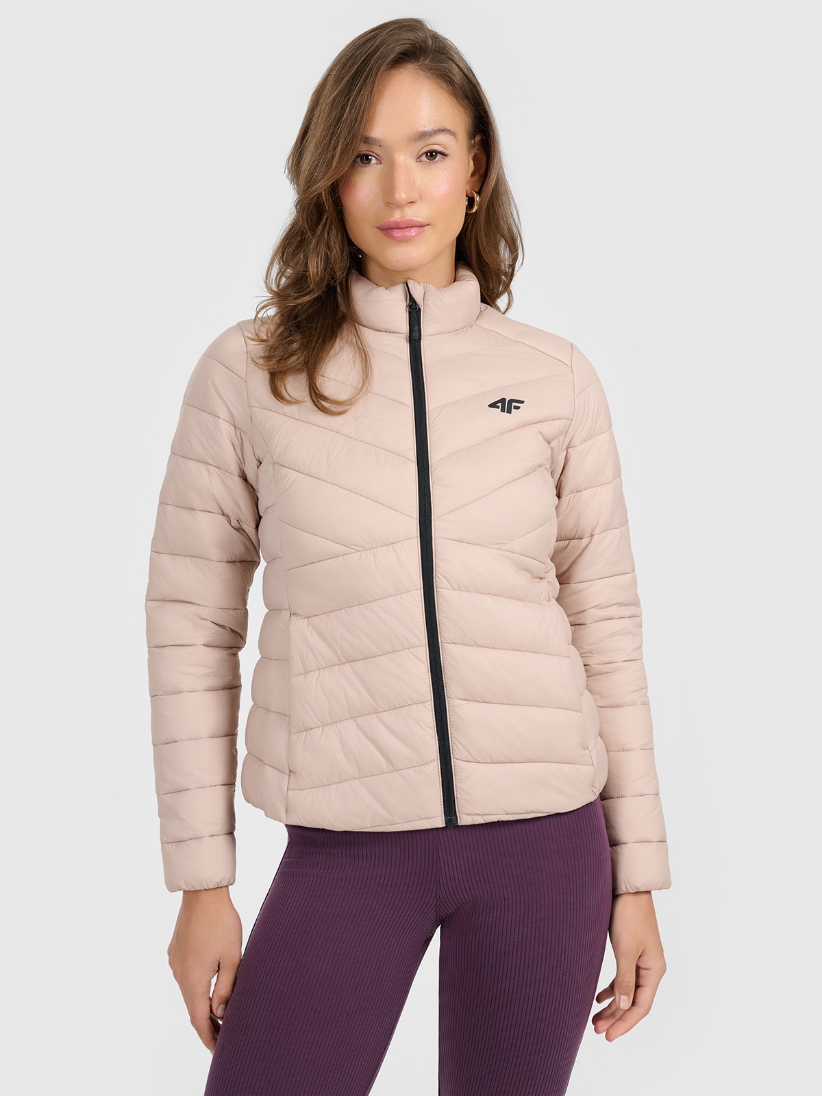4F Kurtka z wypełnieniem syntetycznym damska - beżowa XS