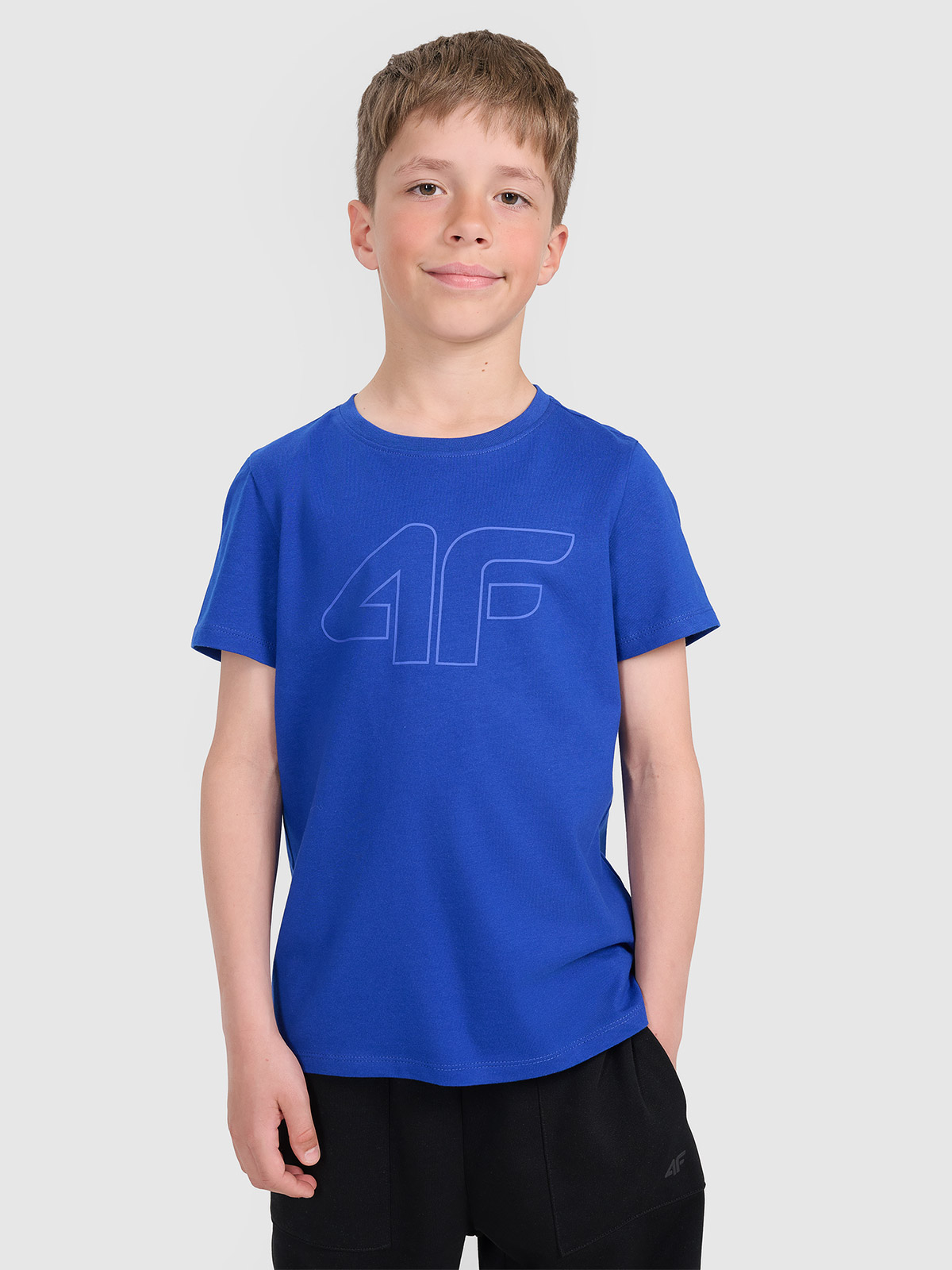 4F T-shirt regular z nadrukiem chłopięcy - niebieski 122 (6-7 lat)