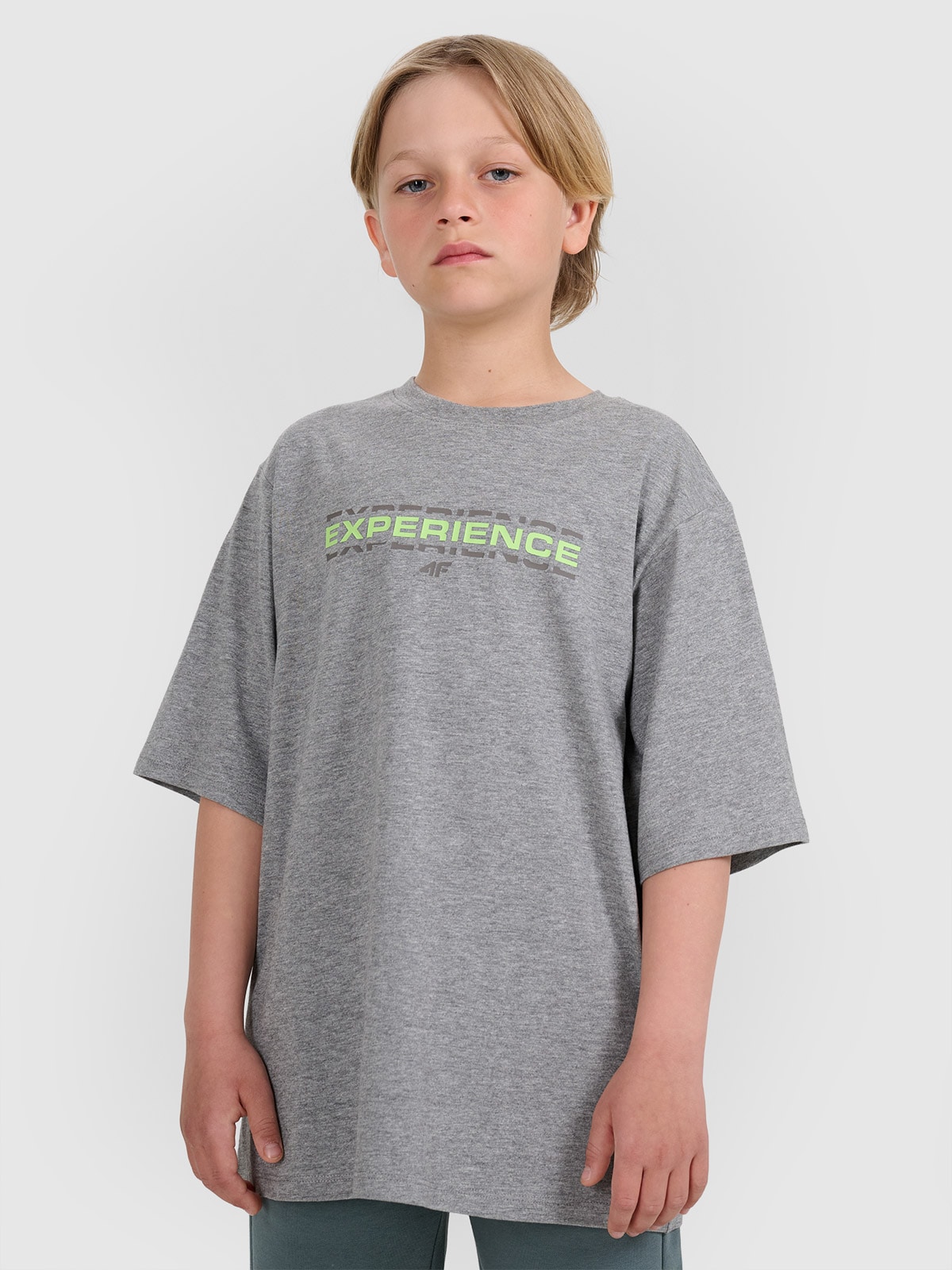 4F T-shirt oversize z nadrukiem chłopięcy - szary 146/152 (10-12 lat)