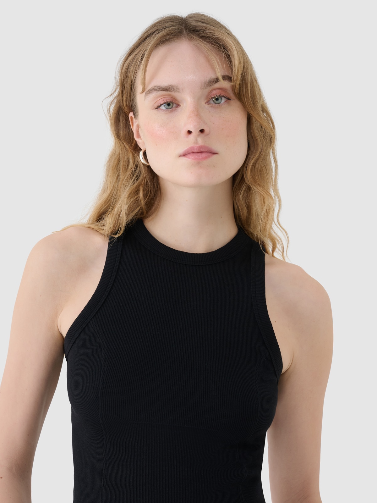 4F Top slim z prążkowanej dzianiny damski - czarny XL