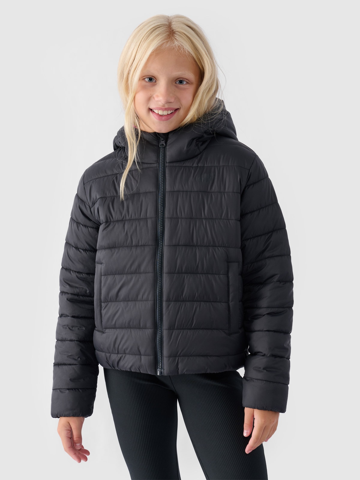 4F Kurtka puchowa z wypełnieniem syntetycznym dziewczęca - czarna 158 (12-13 lat)
