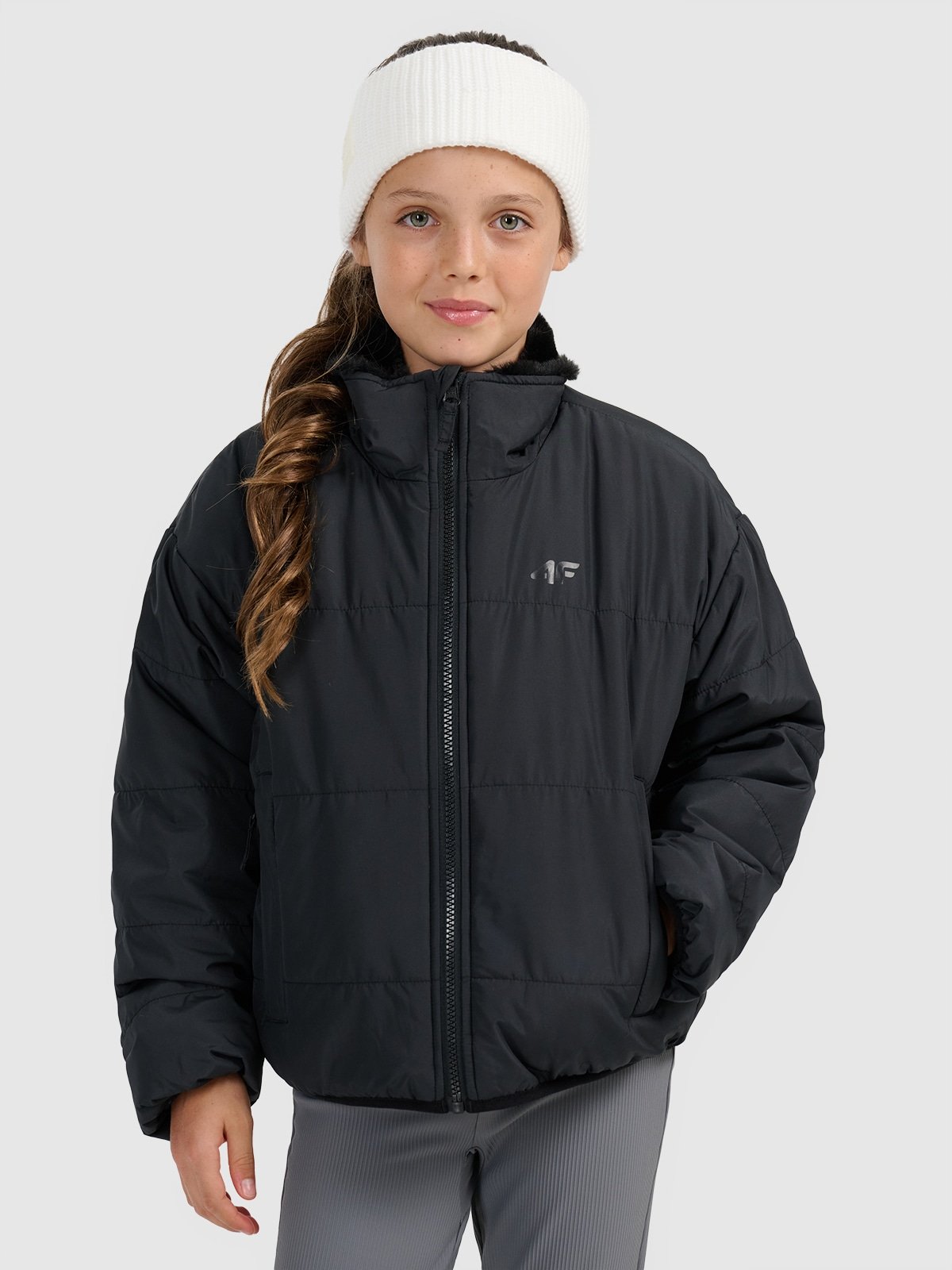 4F Dwustronna kurtka puchowa z wypełnieniem syntetycznym dziewczęca - czarny 128 (7-8 lat)
