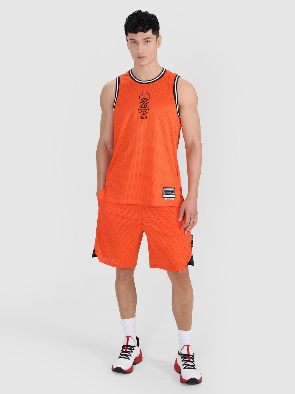 4F Spodenki do koszykówki szybkoschnące męskie - pomarańczowe XL