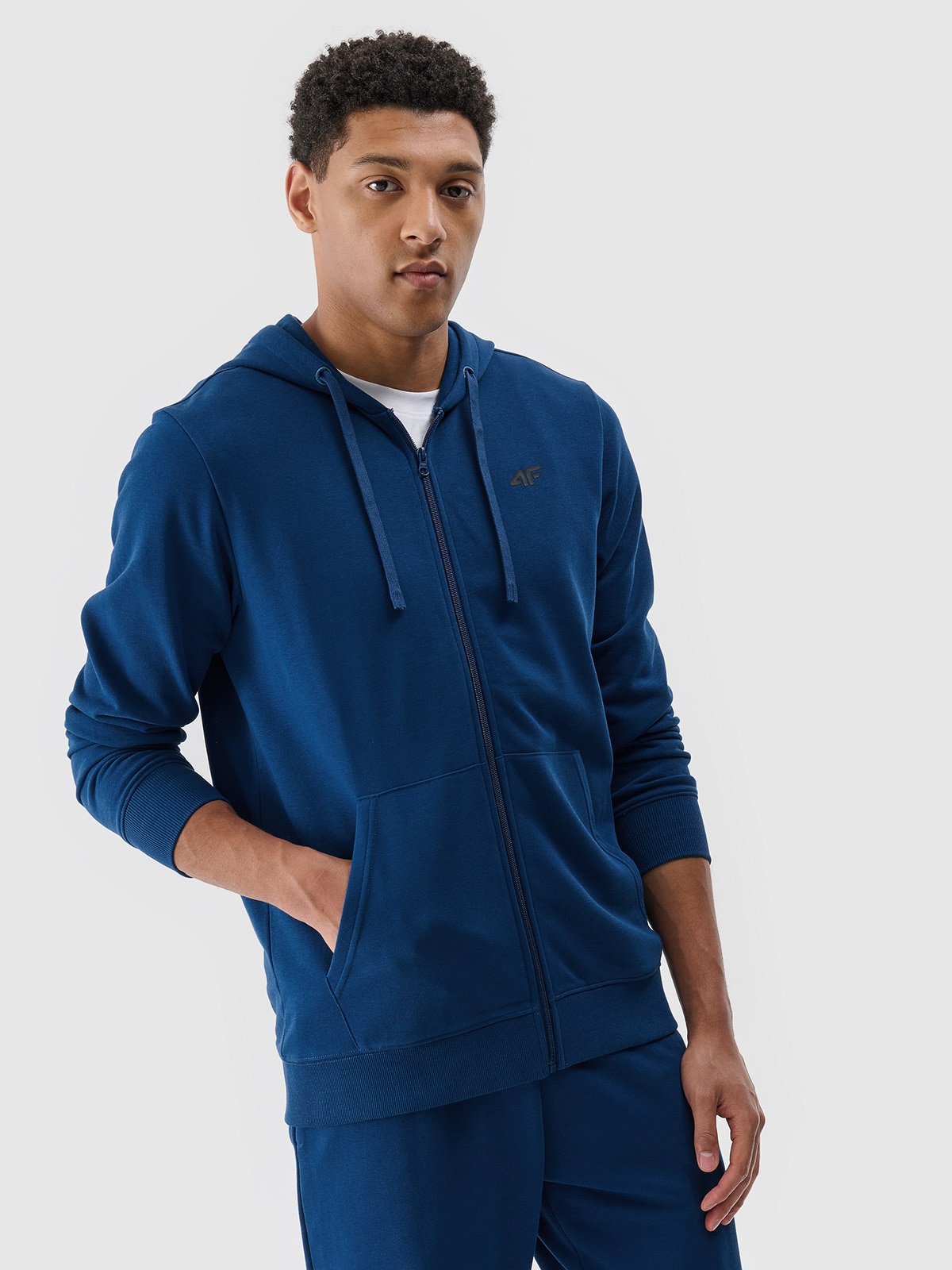 4F Bluza dresowa rozpinana z kapturem męska - turkusowa L