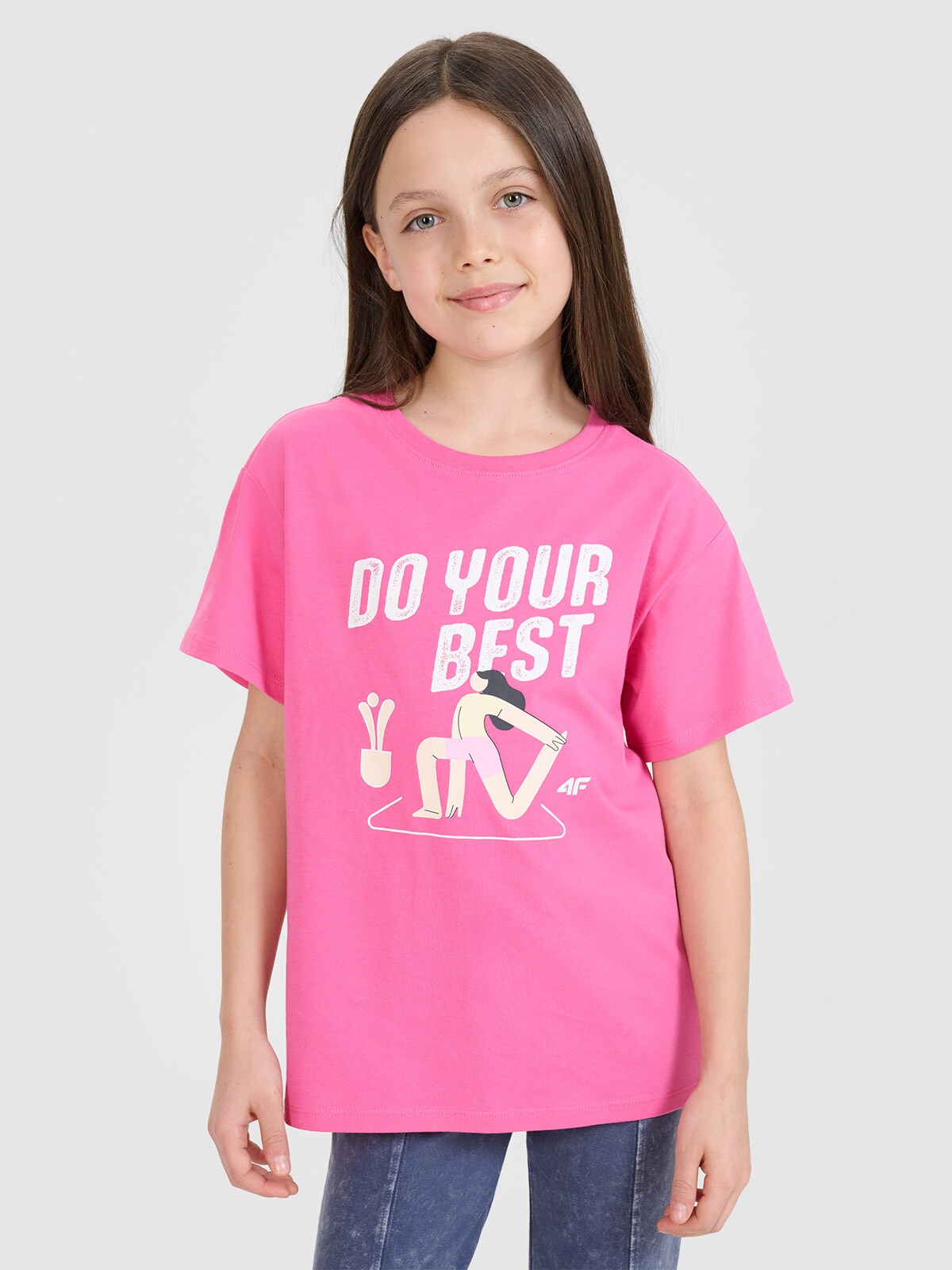 4F T-shirt regular z nadrukiem dziewczęcy - różowy 158 (12-13 lat)