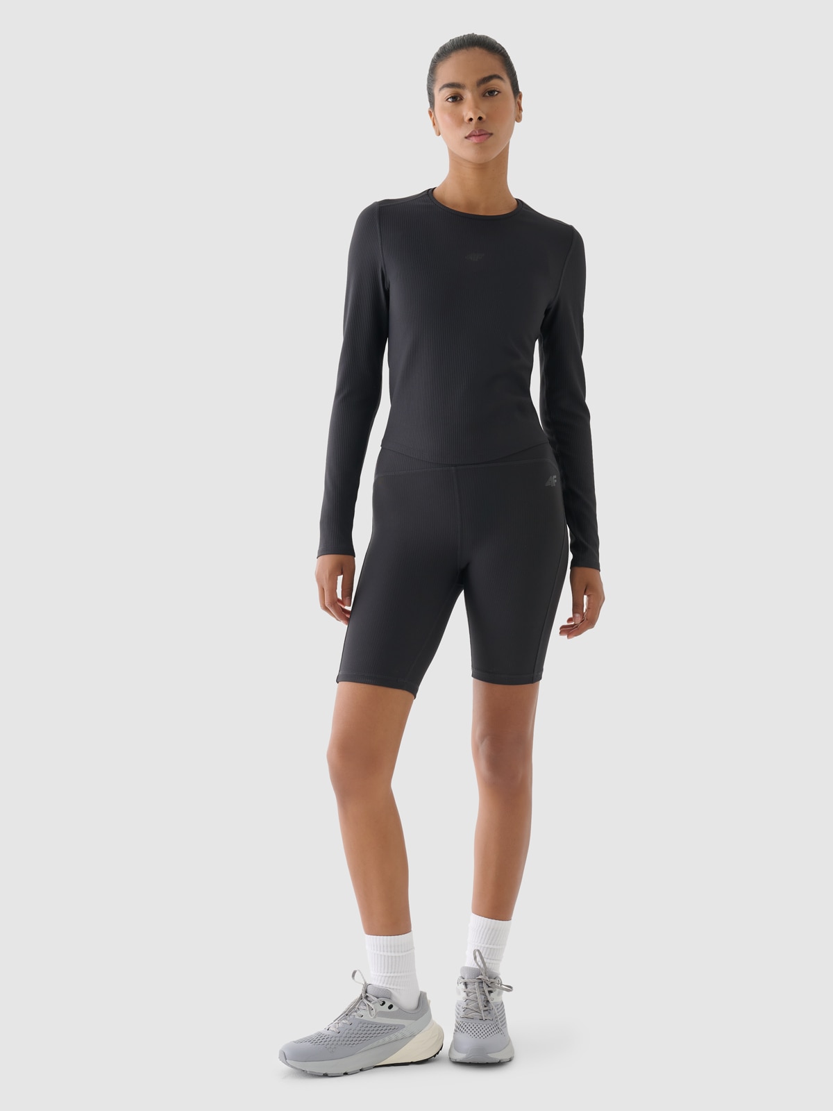 4F Legginsy krótkie treningowe damskie - szare XS