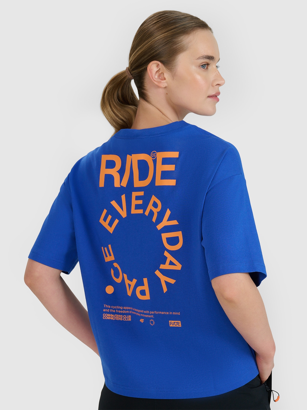 4F T-shirt oversize z nadrukiem damski - niebieski M