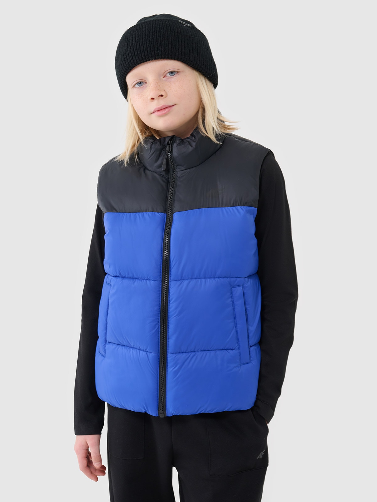 4F Bezrękawnik puchowy z wypełnieniem syntetycznym chłopięcy - niebieski 152 (11-12 lat)