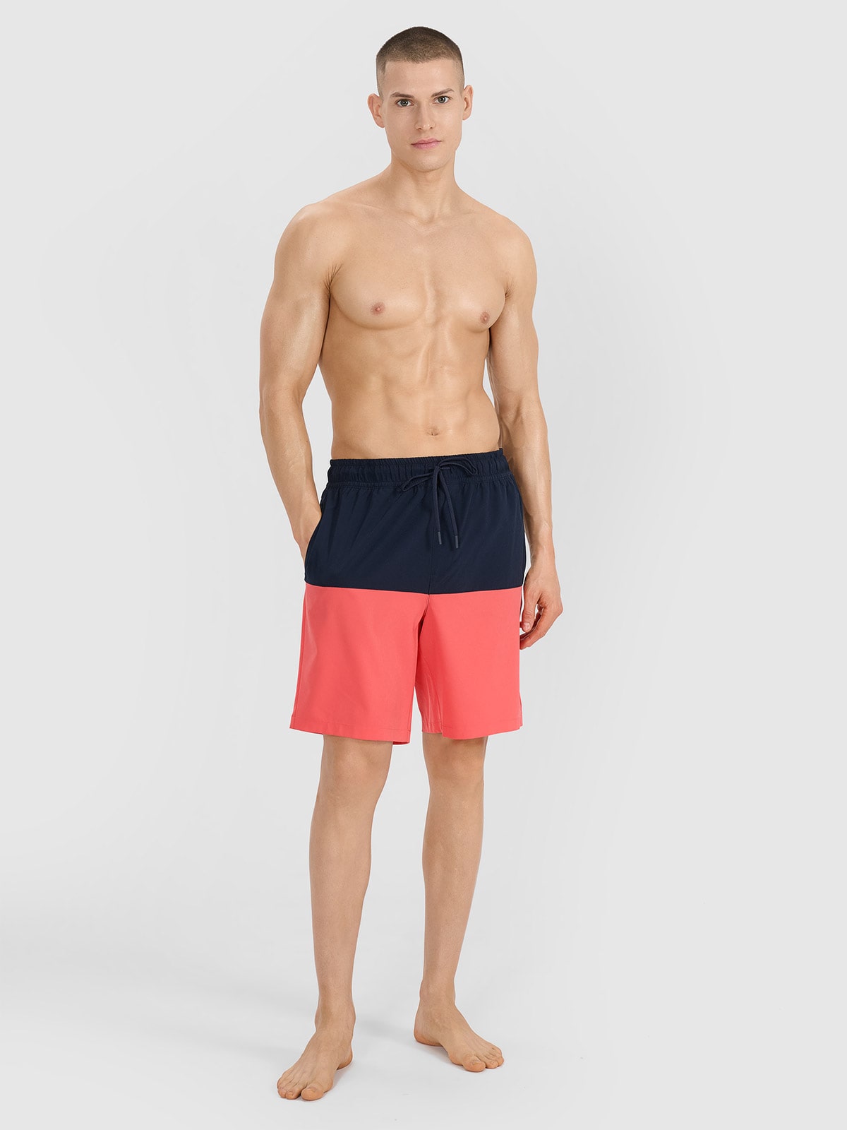 4F Spodenki plażowe męskie - czerwone L