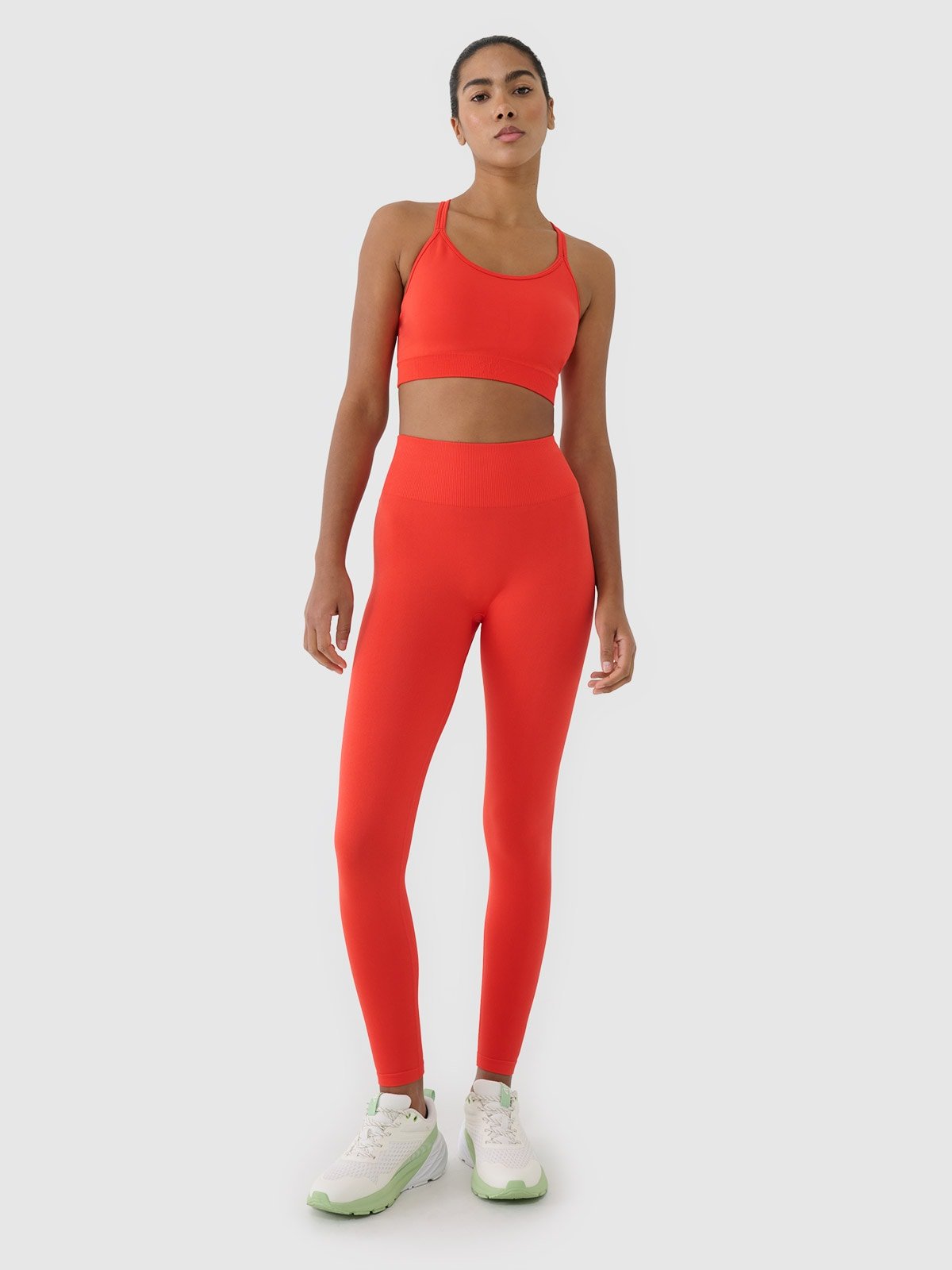 4F Legginsy treningowe bezszwowe damskie - czerwone M/L