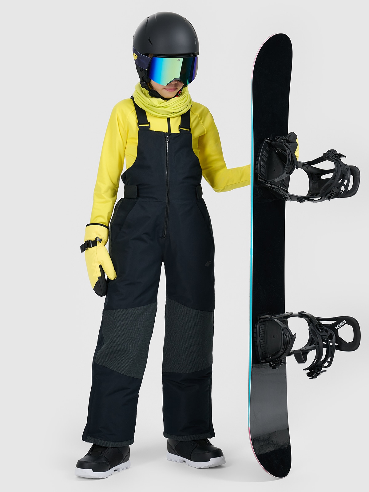 4F Spodnie snowboardowe membrana 10000 chłopięce - czarne 164 (13-14 lat)