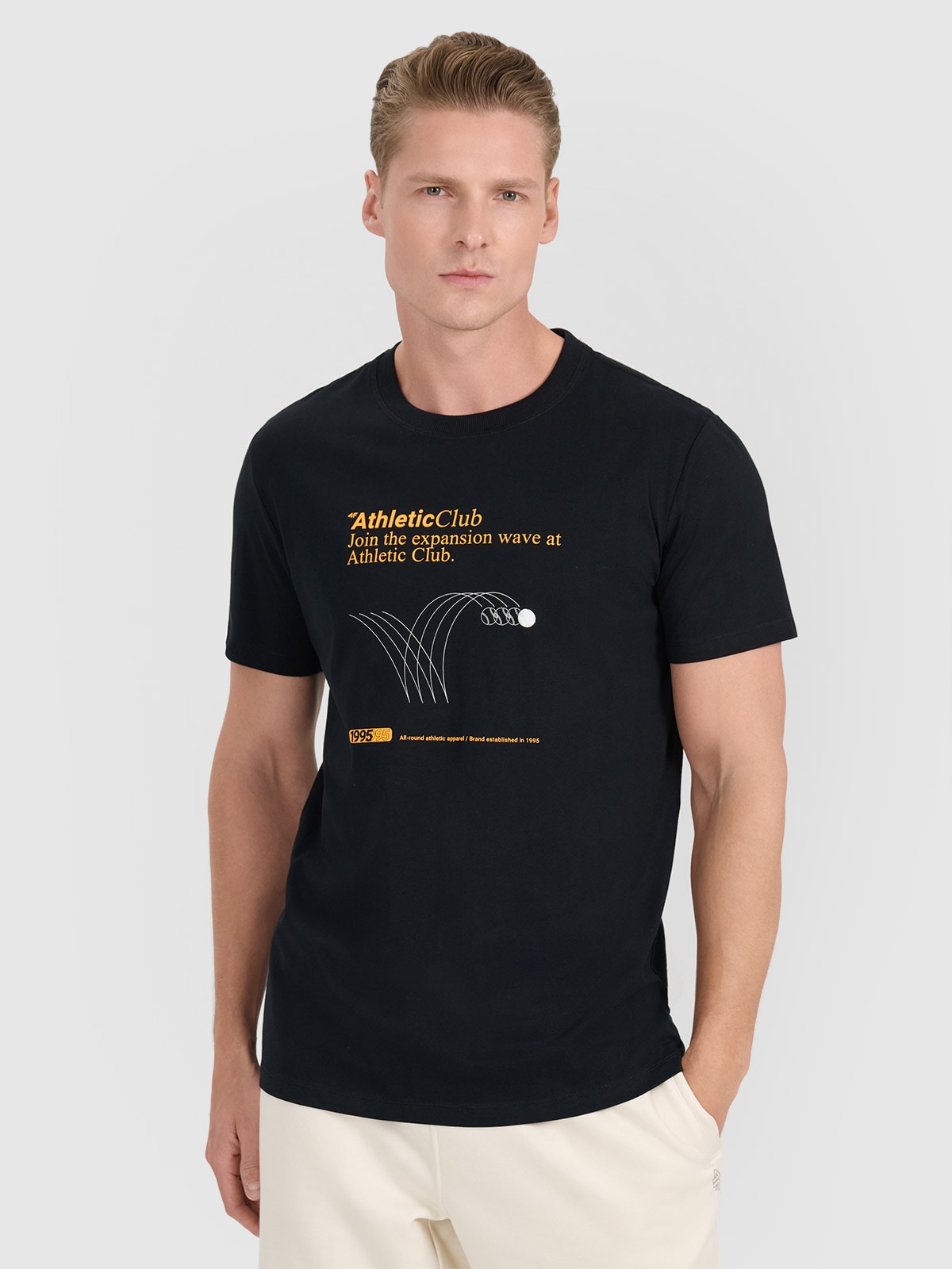 4F T-shirt regular z nadrukiem męski - czarny S