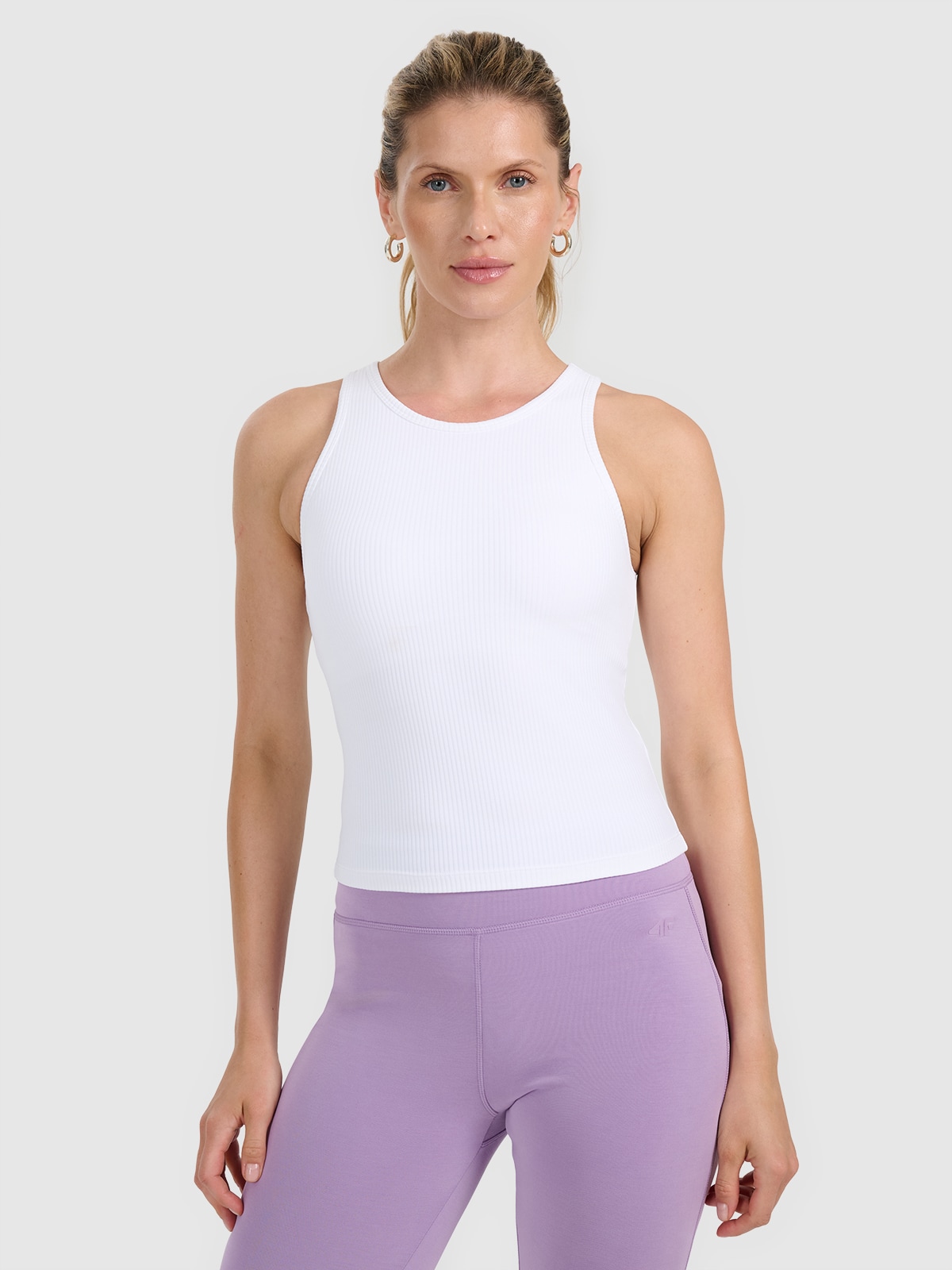 4F Top slim z prążkowanej dzianiny damski - biały XS