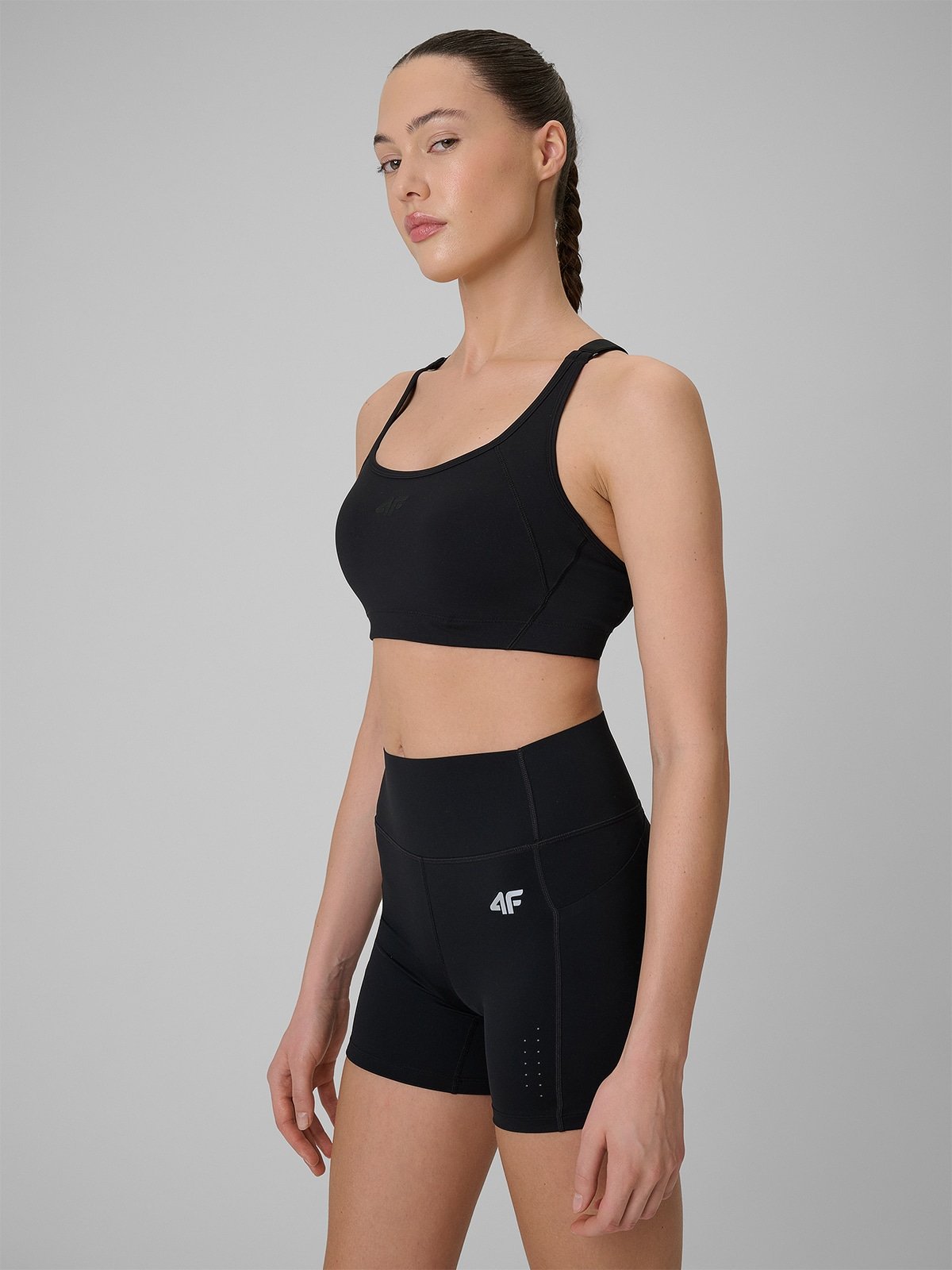 4F Biustonosz treningowy ze średnim wsparciem damski - czarny L
