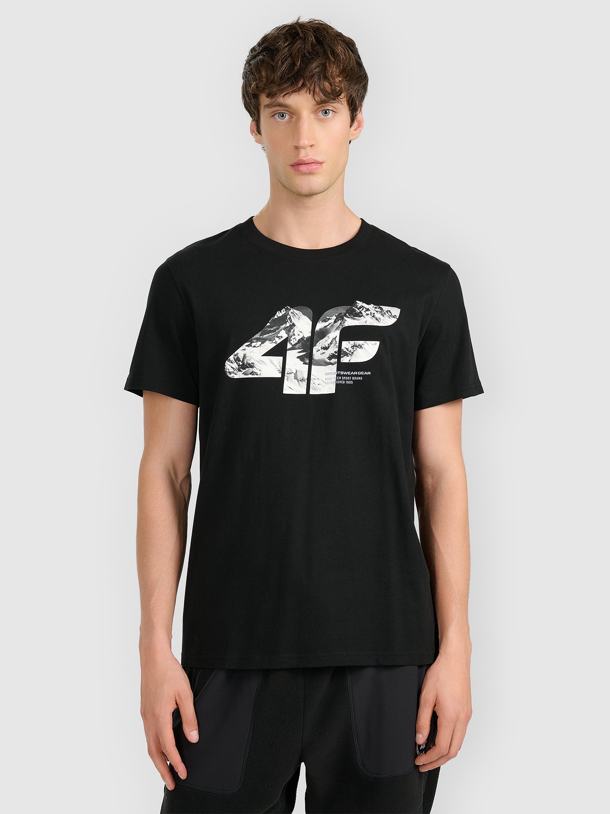 4F T-shirt regular z nadrukiem męski - czarny M