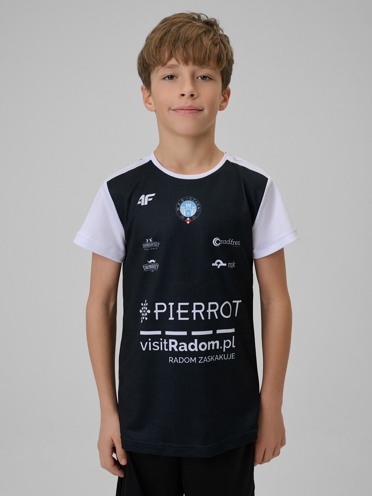 4F Koszulka meczowa replika wyjazdowa z sezonu 2025/26 dziecięca 4F x WKS Czarni Radom - czarna 122/128 (6-8 lat)